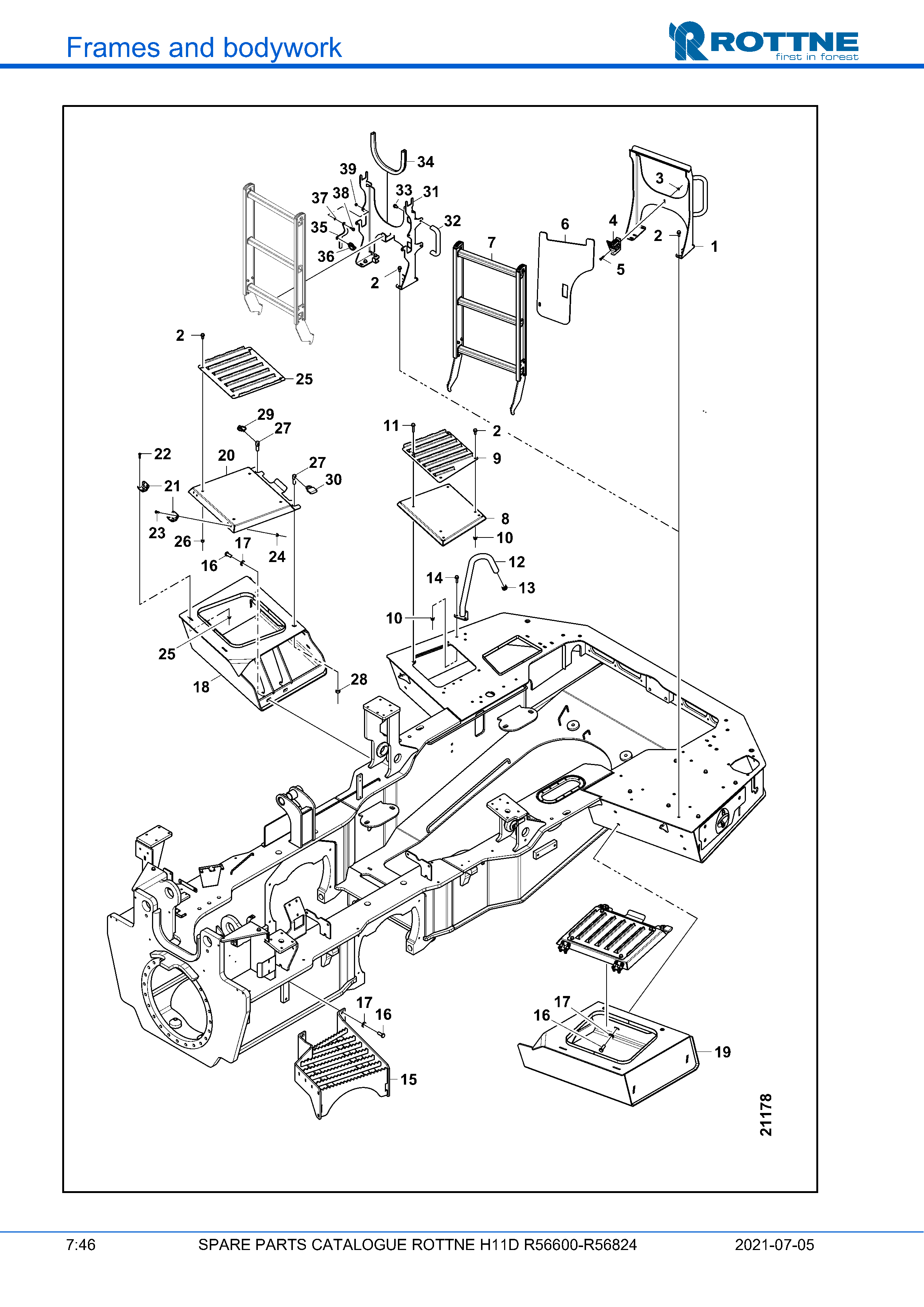Отсек для хранения инструментов и лестница